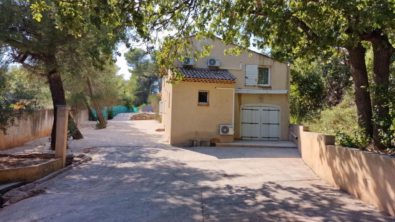 Villa Au Pied De La Sainte Victoire Puyloubier Eksteriør bilde